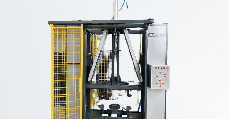 WOJS PACK II tyre tripling machine